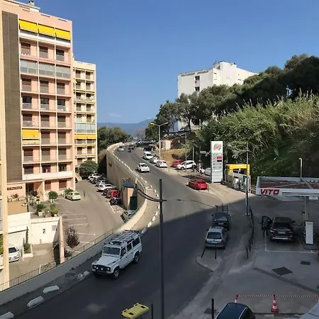 Studio Confortable Avec Terrasse Proche De La Ajaccio (Corsica)